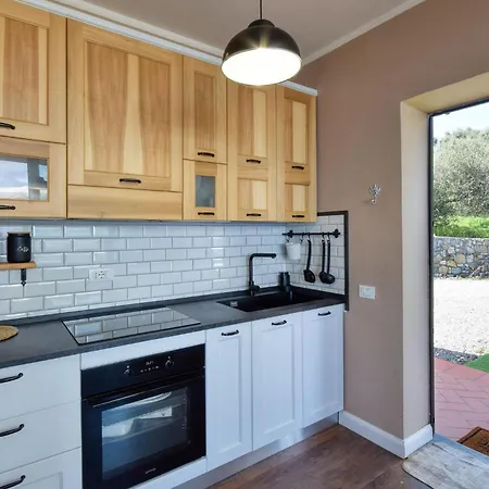 Dom wakacyjny 1 Bedroom Stunning In