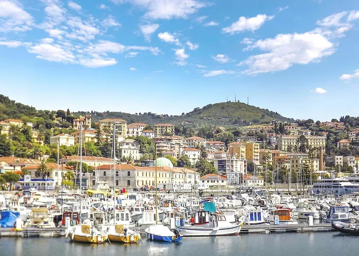 1 Bedroom Stunning In Nyaraló Diano Marina